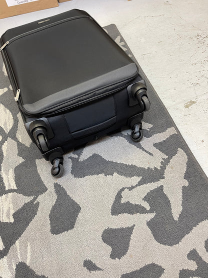 New 25” Suitcase - 360 Degree Spinner Wheels